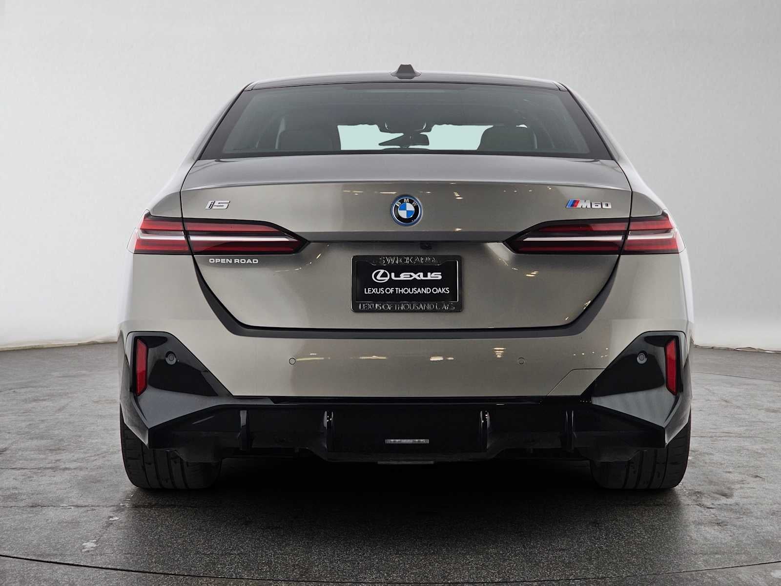 2024 BMW i5 M60 M60