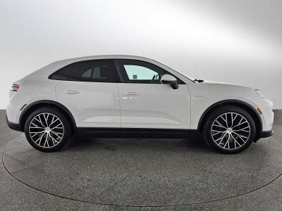 2024 Porsche Macan Electric 4