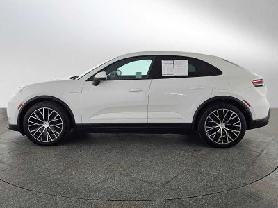 2024 Porsche Macan Electric 4