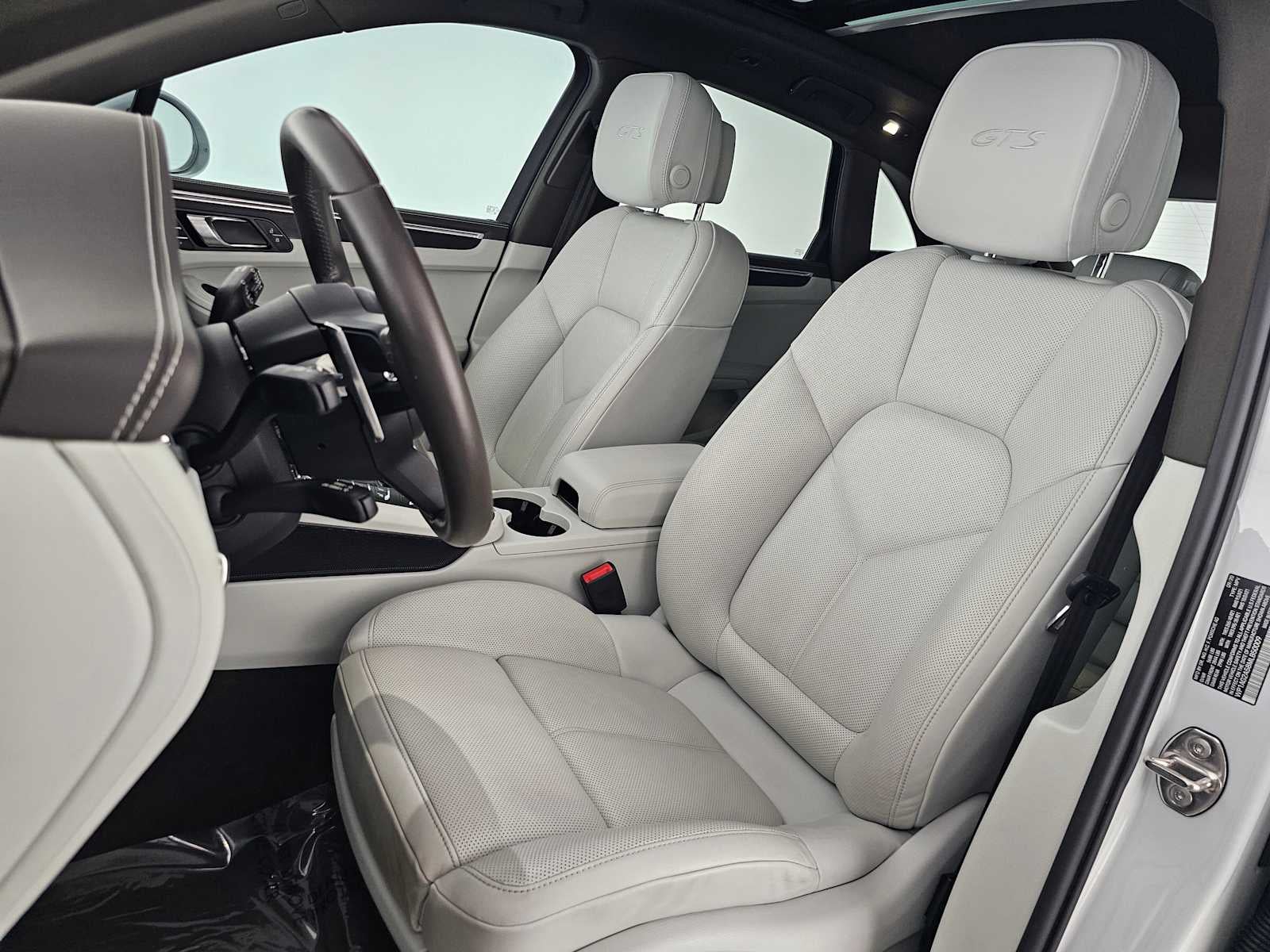 2021 Porsche Macan GTS