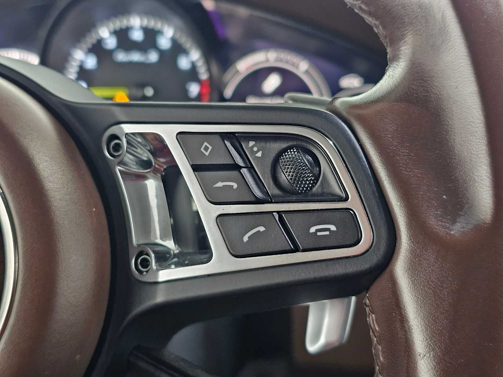 2022 Porsche Cayenne Turbo S E-Hybrid