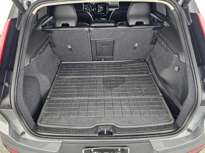 2019 Volvo XC40 Momentum