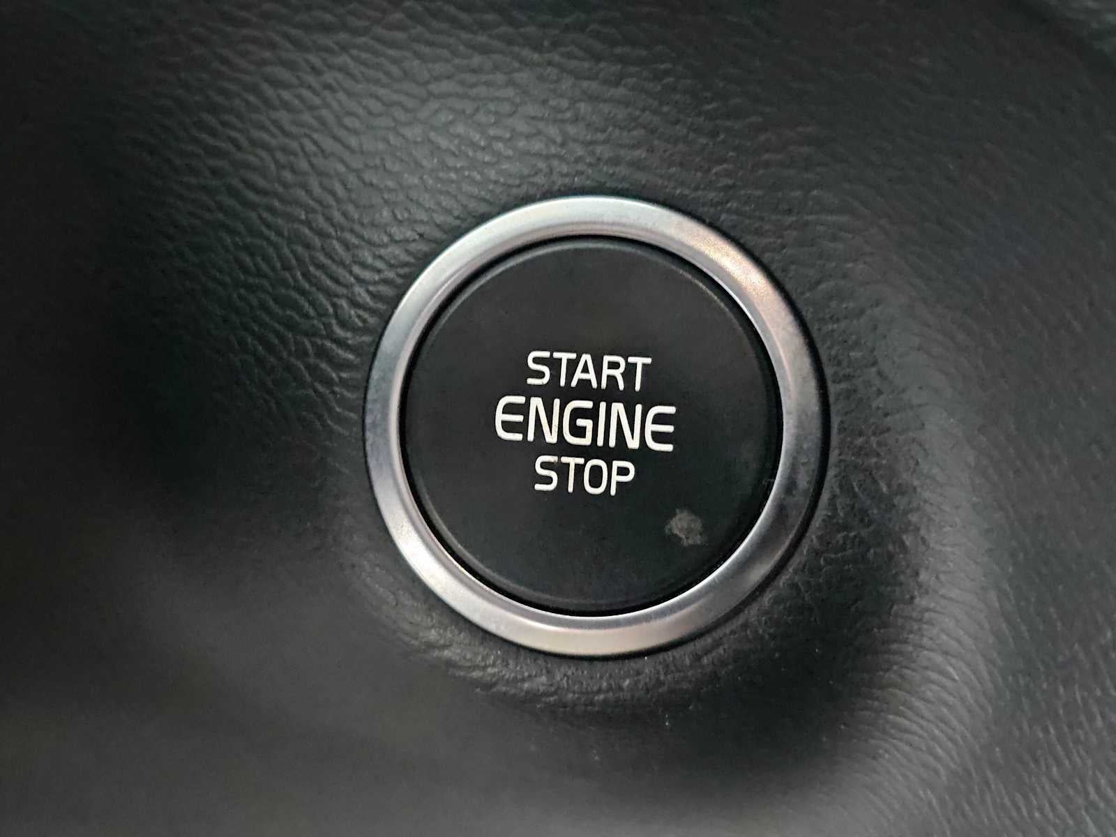 2019 Volvo XC40 Momentum