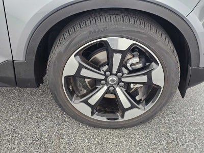 2019 Volvo XC40 Momentum