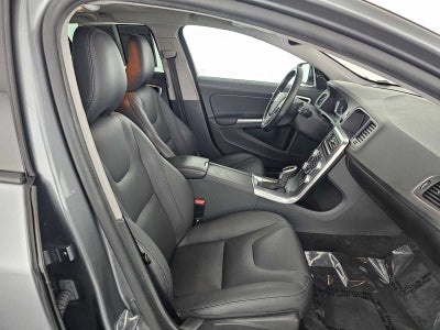 2018 Volvo V60 Cross Country T5 AWD