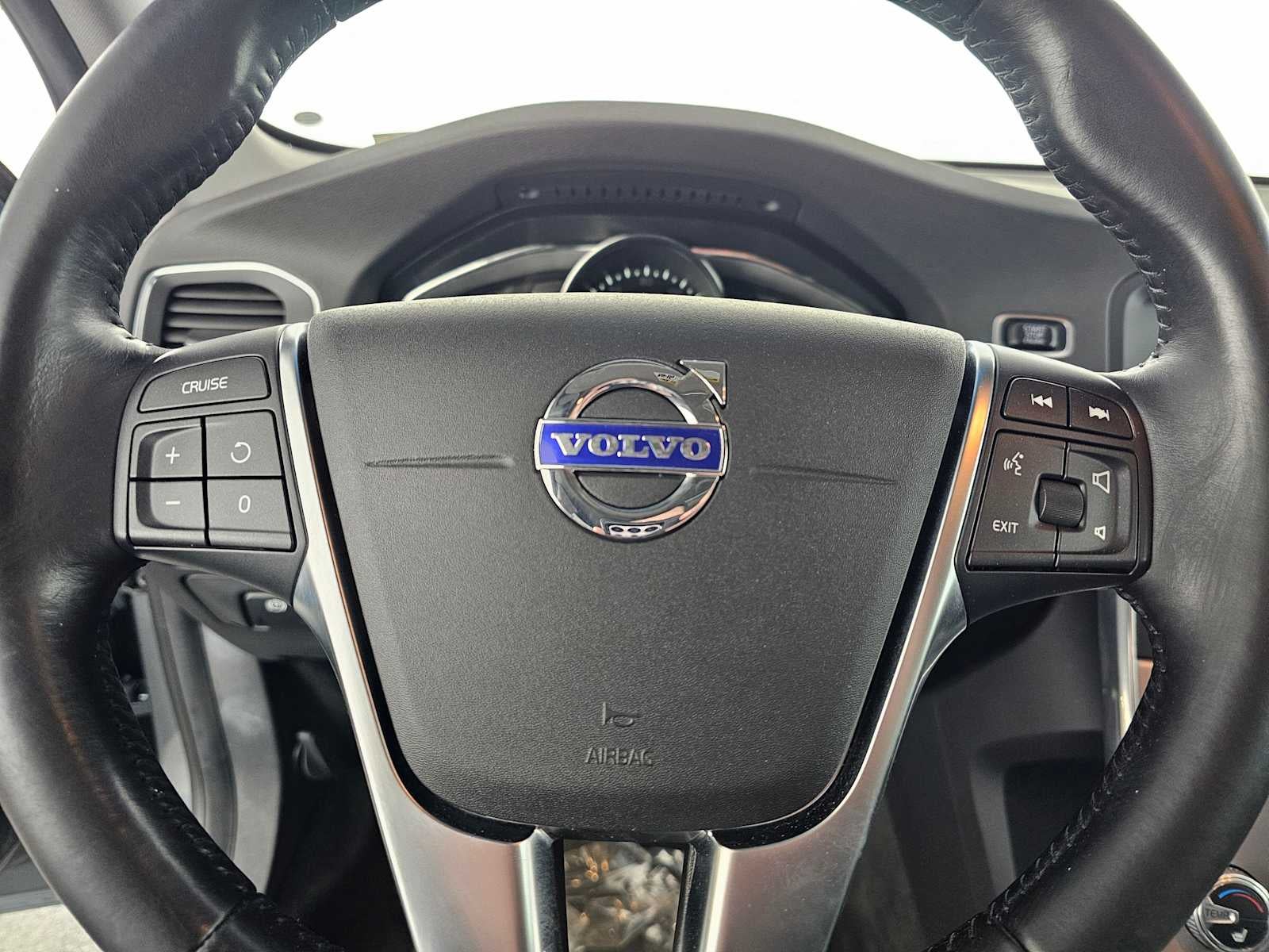 2018 Volvo V60 Cross Country T5 AWD