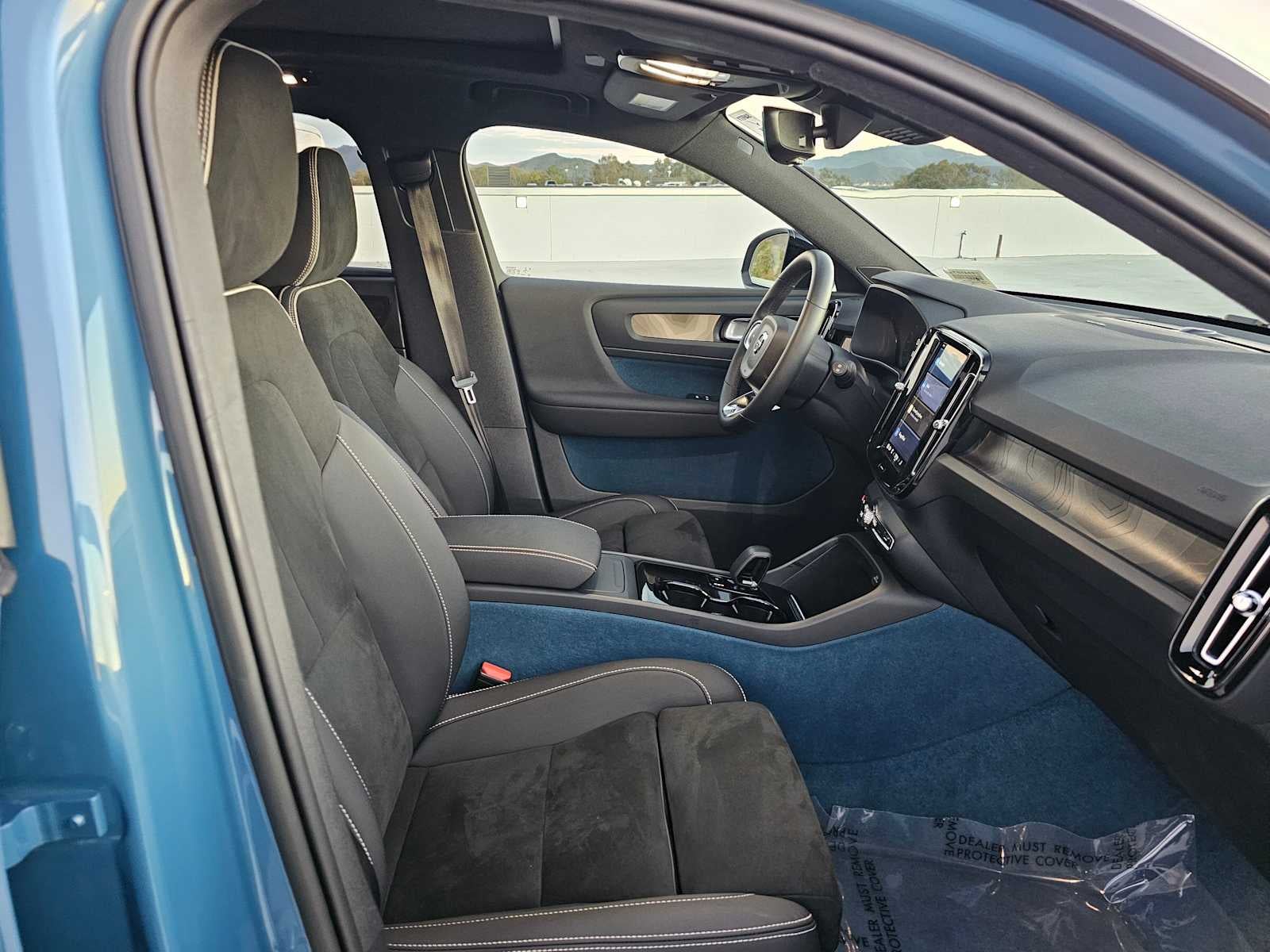 2023 Volvo XC40 Recharge Pure Electric Ultimate