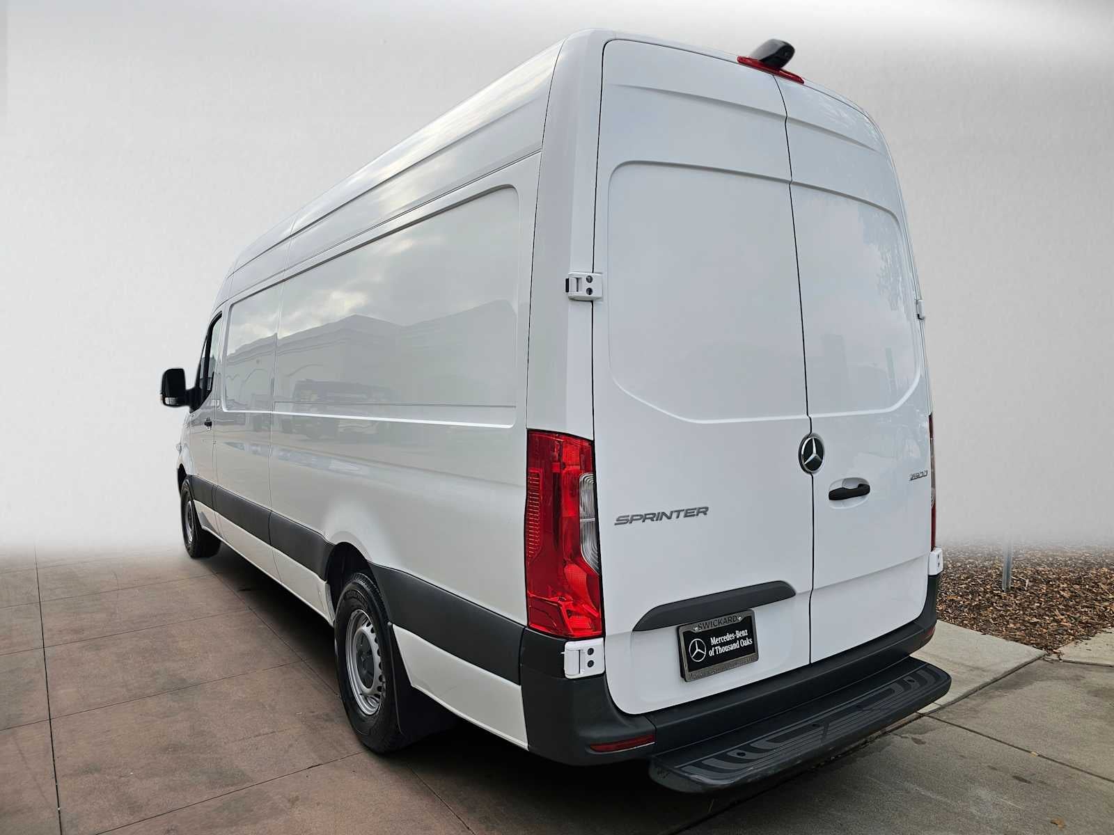2021 Mercedes-Benz Sprinter Cargo Van 2500 High Roof V6 170 RWD
