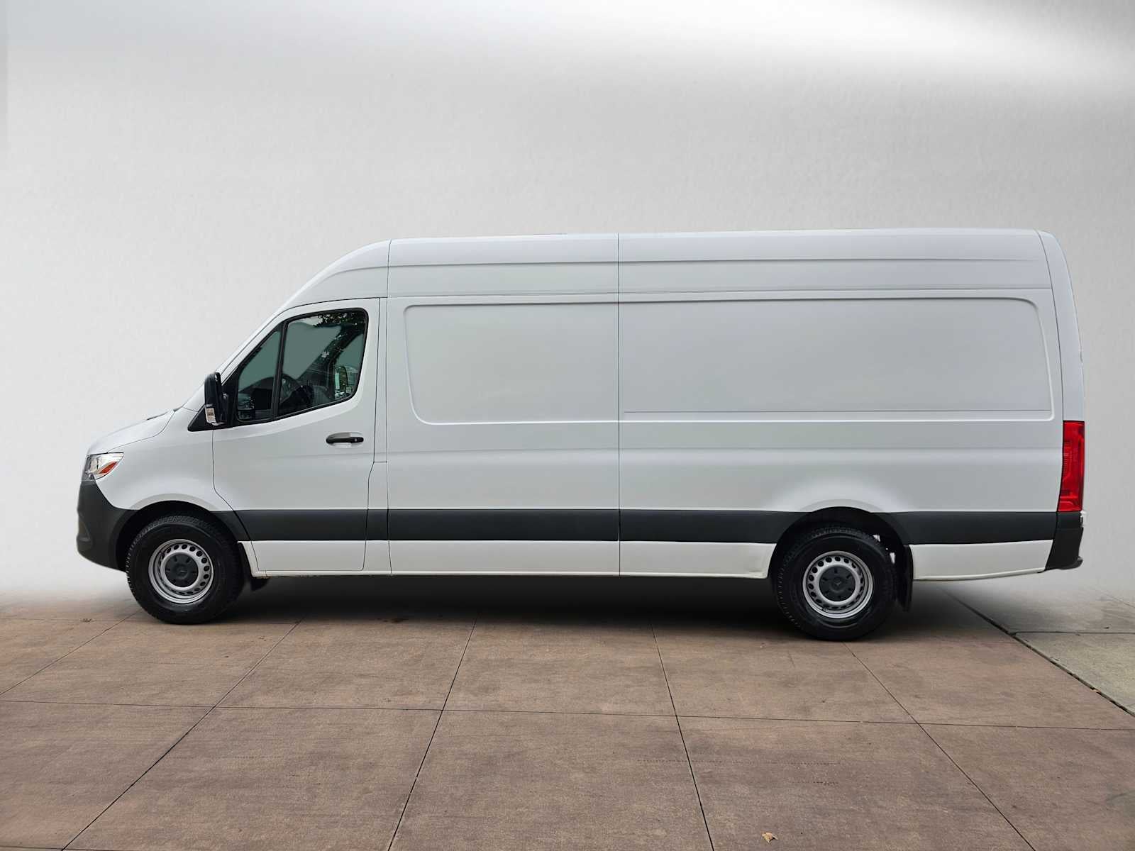 2021 Mercedes-Benz Sprinter Cargo Van 2500 High Roof V6 170 RWD