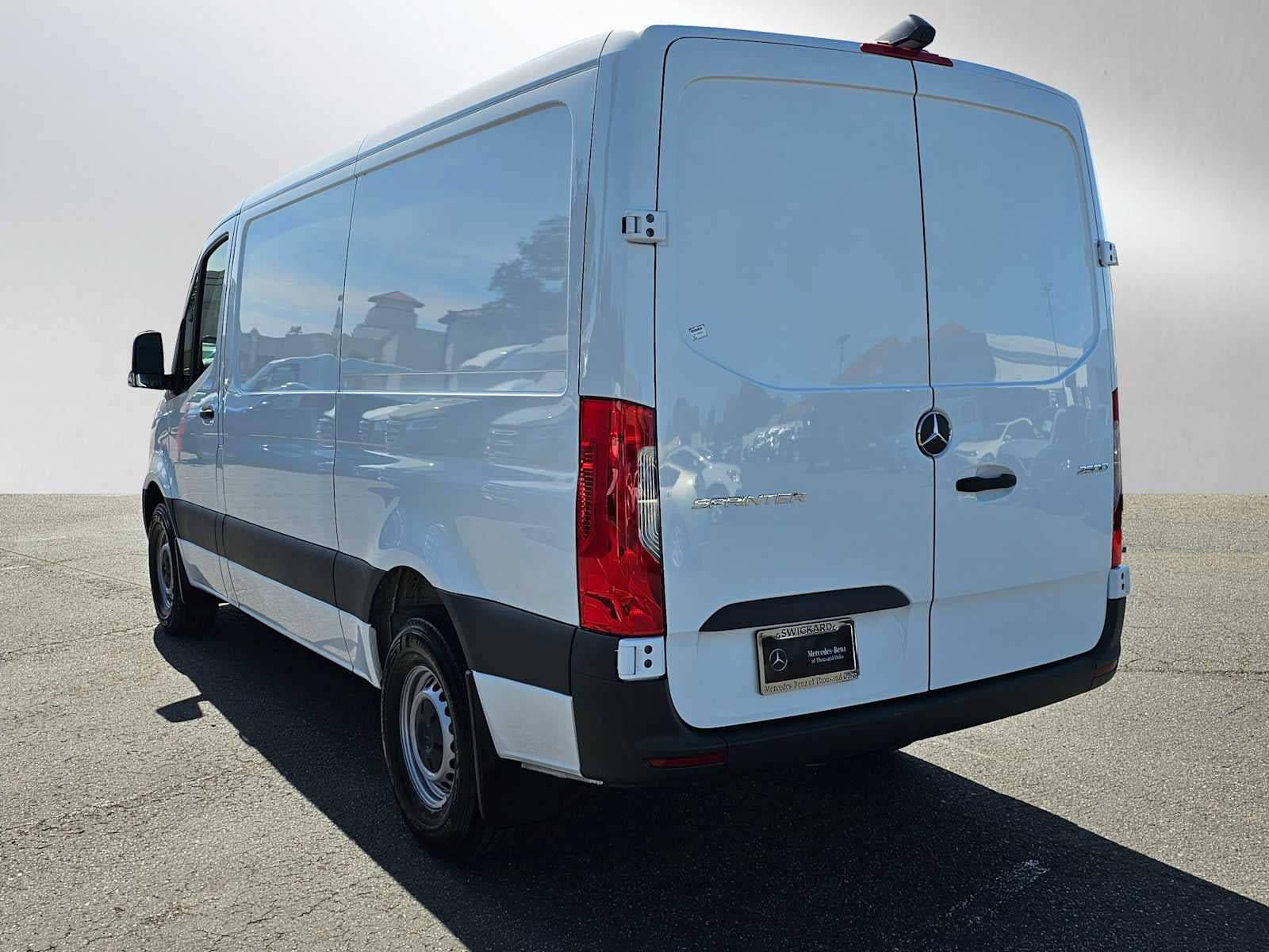 2025 Mercedes-Benz Sprinter Cargo Van 2500 Standard Roof I4 Diesel 144 RWD