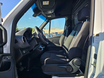 2025 Mercedes-Benz Sprinter Cargo Van 2500 Standard Roof I4 Diesel 144" RWD