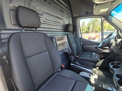 2025 Mercedes-Benz Sprinter Cargo Van 2500 Standard Roof I4 Diesel HO 144" RWD