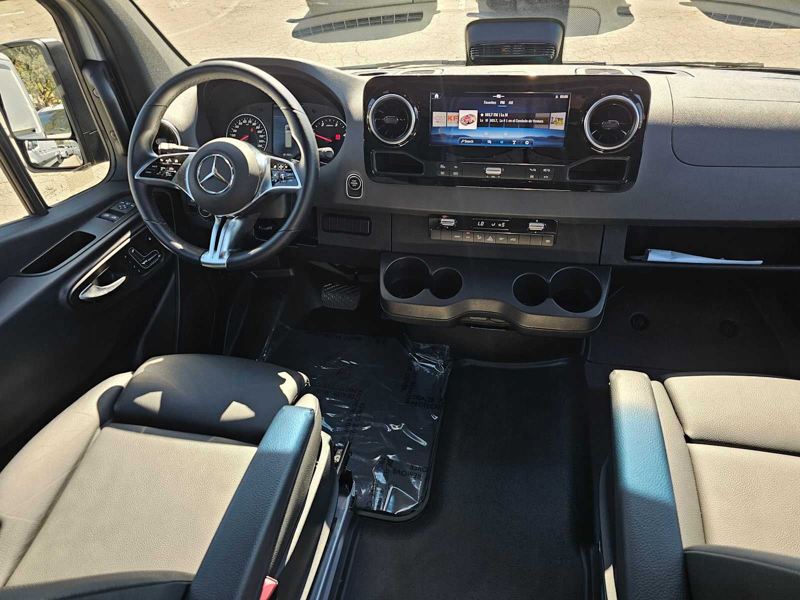 2025 Mercedes-Benz Sprinter Cargo Van 2500 Standard Roof I4 Diesel HO 144 RWD