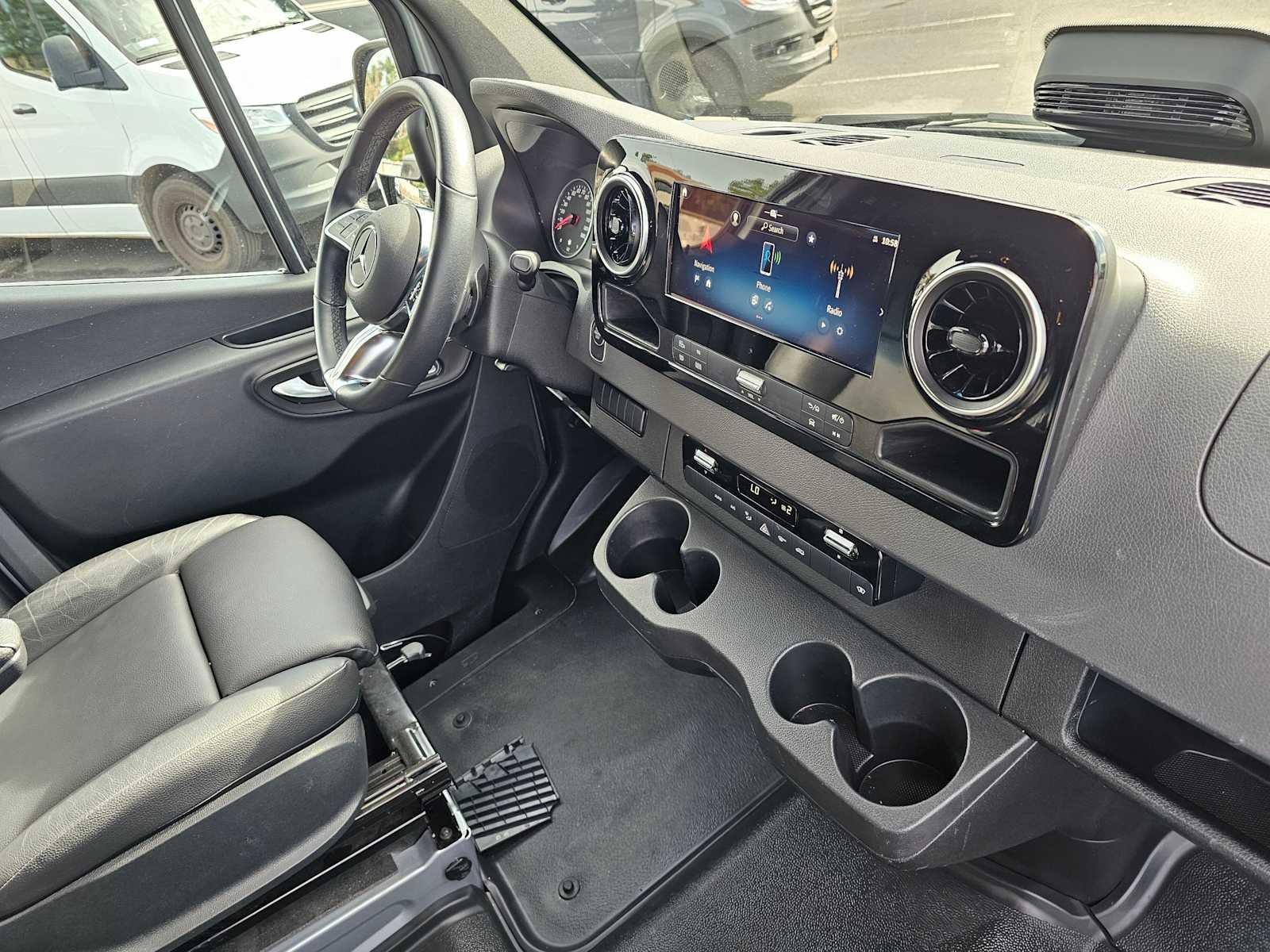 2025 Mercedes-Benz Sprinter Cargo Van 2500 Standard Roof I4 Diesel HO 144" RWD