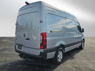 2025 Mercedes-Benz Sprinter Cargo Van 2500 Standard Roof I4 Diesel HO 144" RWD