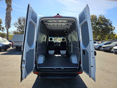 2025 Mercedes-Benz Sprinter Cargo Van 2500 Standard Roof I4 Diesel HO 144 RWD