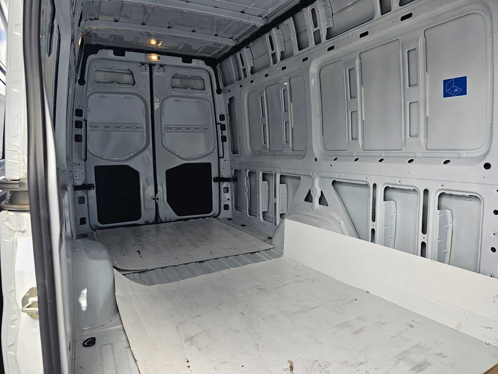 2025 Mercedes-Benz Sprinter Cargo Van 2500 High Roof I4 Diesel HO 170 Extended RWD