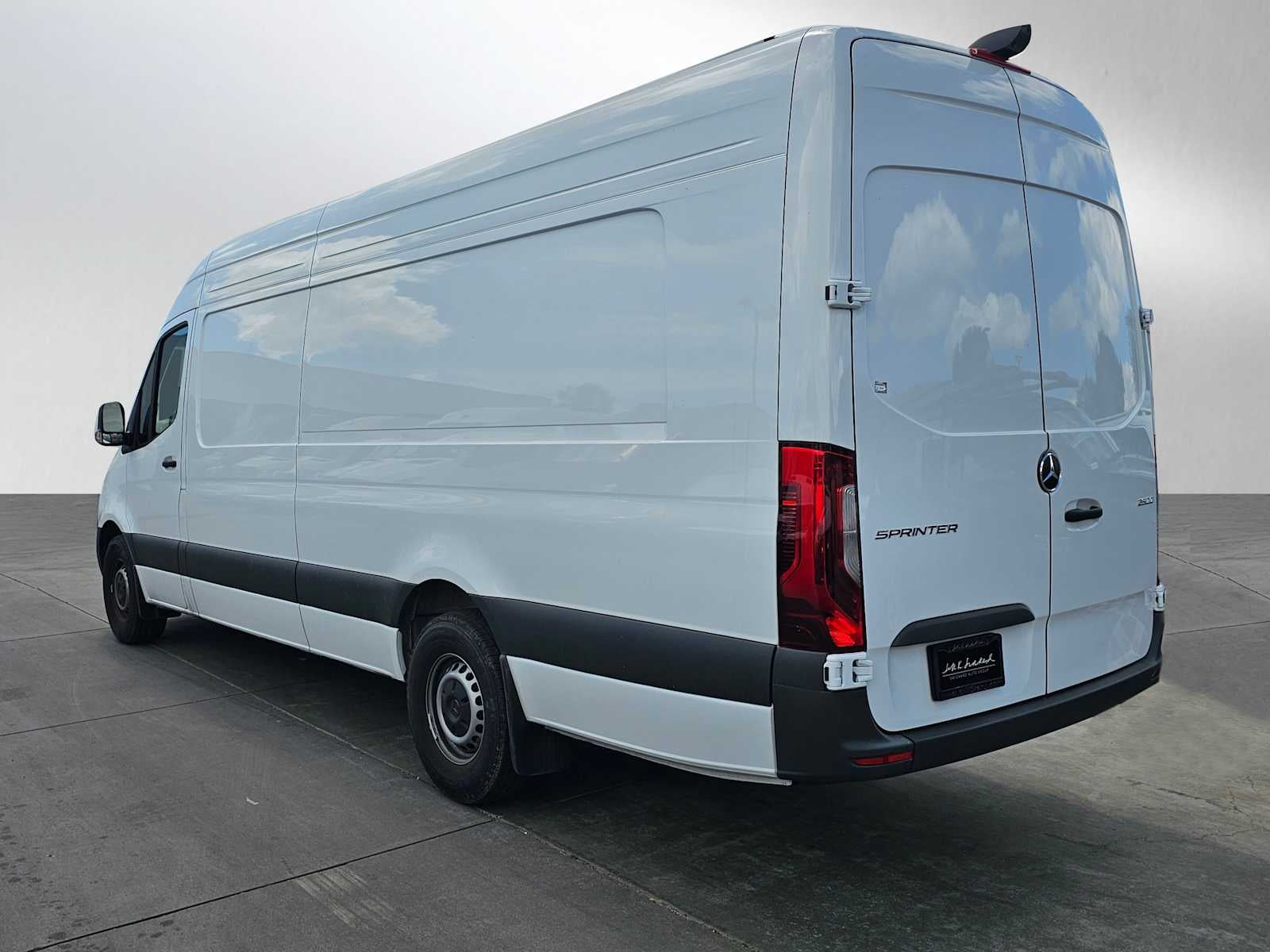 2025 Mercedes-Benz Sprinter Cargo Van 2500 High Roof I4 Diesel HO 170 Extended RWD